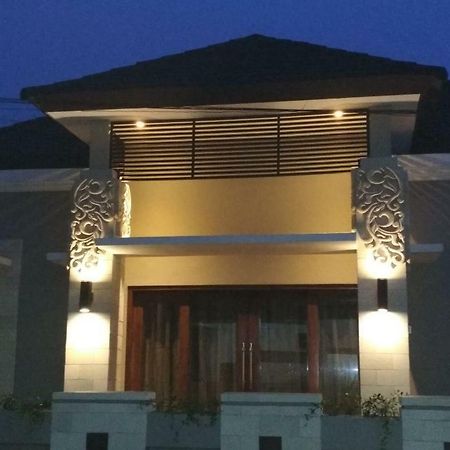 Imperial Villa Syariah Yogyakarta Ngoại thất bức ảnh