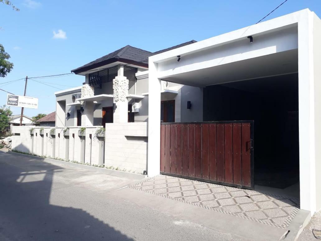 Imperial Villa Syariah Yogyakarta Ngoại thất bức ảnh